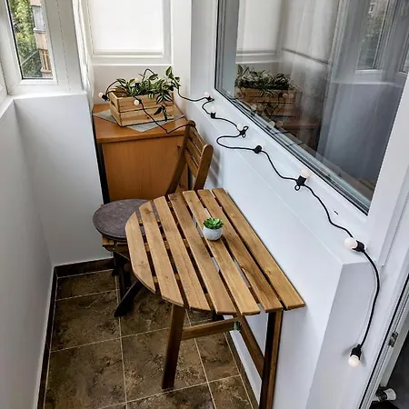 Sebastian * Бухарест