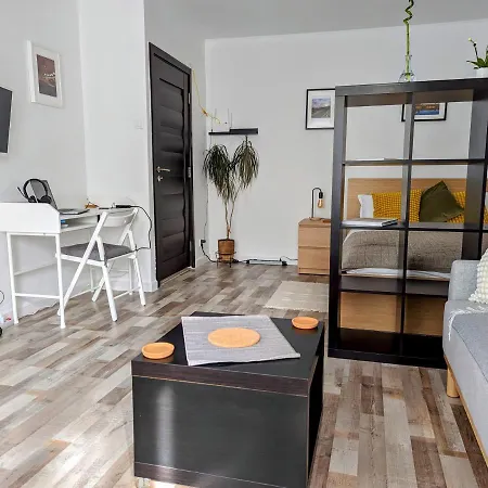 Sebastian Apartment *