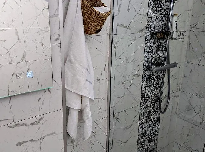 Apartament Sebastian *